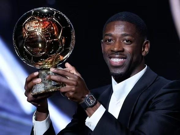 法甲赛后走向成谜，巴塞罗那篮板制胜，引发热议，纪律约束更严格(巴塞罗那奥运会点火仪式失误了吗)